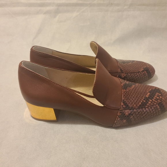 Louise et Cie Women's Lavey Leather Snake Embossed Burgundy Loafer Sz 7.5 - Picture 2 of 6